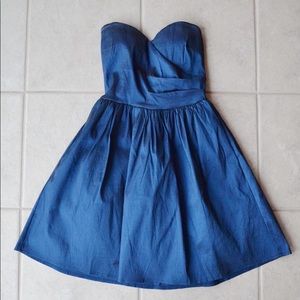 Windsor Dark Blue Sweetheart Neck Dress
